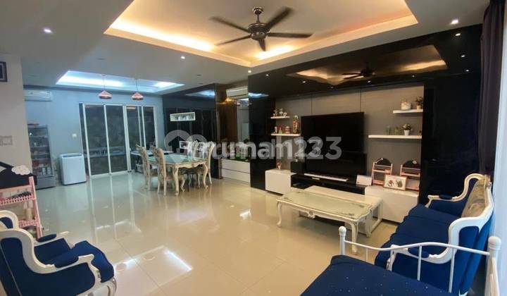 Rumah Garden House Pik1 Uk 8x17 Semi Furnish Bagus Rapih,2lantai 2