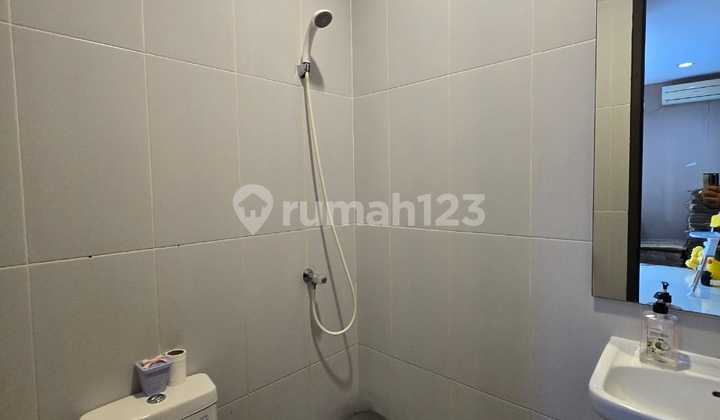 Rumah Grisenda Uk 8,5X18 Bagusss 3 Lantai 2