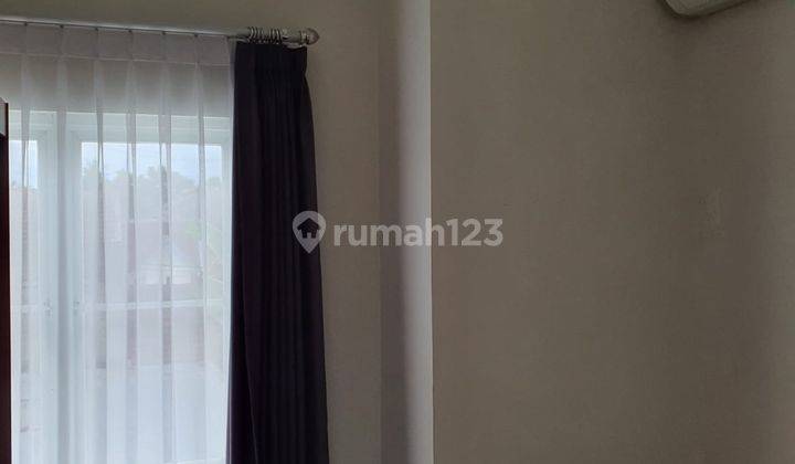 Rumah 2 Lantai di Cluster Michelia, Tangerang 7