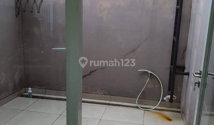 Rumah 2 Lantai di Cluster Michelia, Tangerang 8