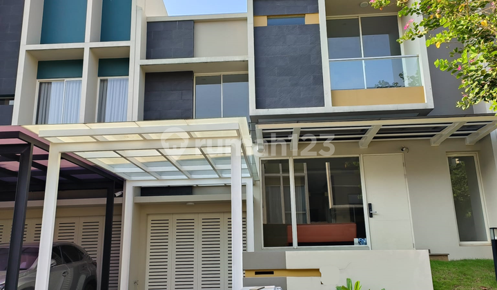 Dijual atau Disewa Rumah 2 Lantai di Cluster Mozart Gading Serpong 1