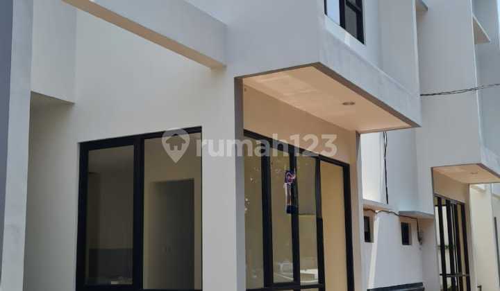 Dijual Rumah 2 Lantai di Cluster Serpong Garden 1, Cisauk