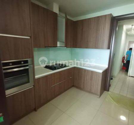 For rent Pakubuwono View Apartment 196 sqm 3 BR 2