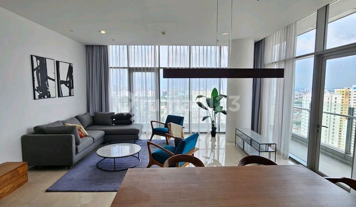 For Rent Verde 2 Apartment 2 Br Corner 187 Sqm