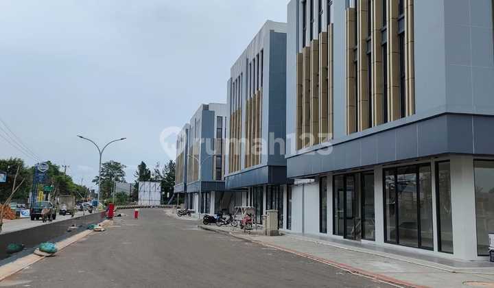 Ruko Siap Pakai Dalam Kawasan Niaga Kota Wisata Cibubur 2
