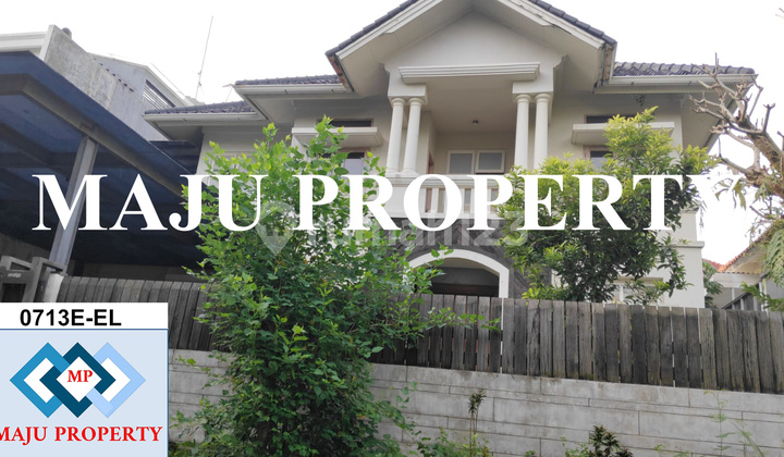 Rumah Berpagar, View Danau, Dekat Mall, di Citragran Cibubur