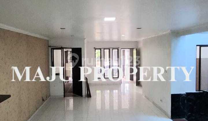 Rumah Bagus 2 Lantai Di Legenda Wisata Cibubur 2