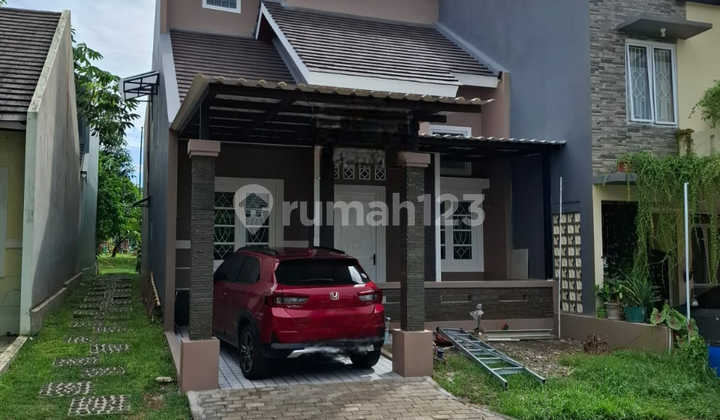 Rumah Bagus Baru Renovasi di Kota Wisata Cibubur Rumah Bagus Baru Renovasi di Kota Wisata Cibubur
