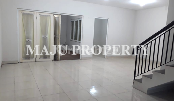 Rumah Siap Huni 2 Lantai Di Raffles Hills 2