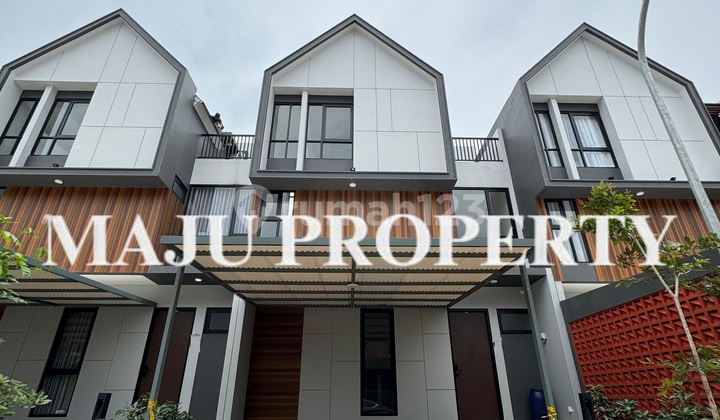 Rumah Bagus Unfurnished di Kota Wisata, Bogor