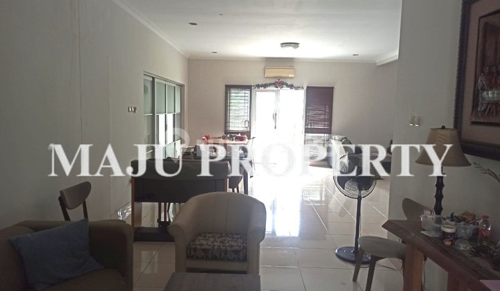 Rumah Bagus Unfurnished Di Kota Wisata 2