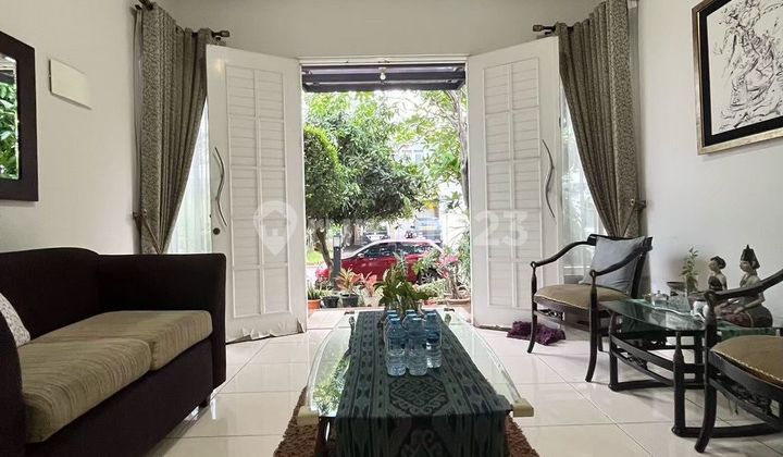 Rumah Cantik Tanah Luas Ada Halaman Belakang Di Dalam Cluster Elite Kota Wisata Cibubur Rumah Cantik Tanah Luas Ada Halaman Belakang Di Dalam Cluster Elite Kota Wisata Cibubur
