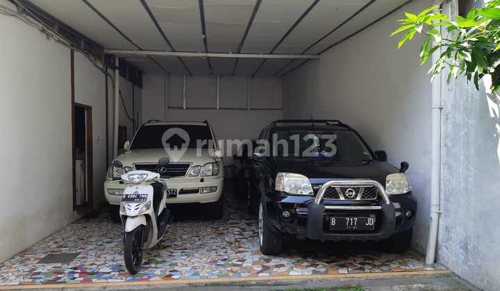 Rumah Mewah di Jakarta Selatan Bebas Banjir Harga Nego 2