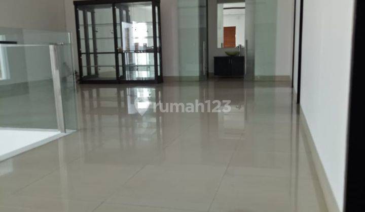 Rumah Bagus Siap Kpr Lokasi Strategis di Raffles Hills  12