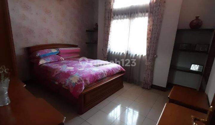Rumah Impian Siap Huni Lokasi Strategis di Raffles Hills  2