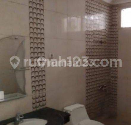 Rumah Bagus Unfurnished SHM di Raffles Hills , Jakarta Timur 9