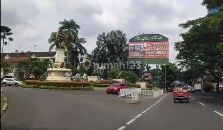 Rumah mewah dan cantik di dalam cluster elite Raffles Hills Cibubur 2