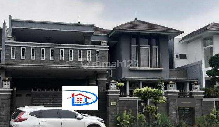 Rumah cantik mewah full furnished di boulevard Kota Wisata Cibubur 1