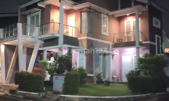 Rumah Cantik Posisi Hoek Didalam Cluster Elite Legenda Wisata Cibubur 1