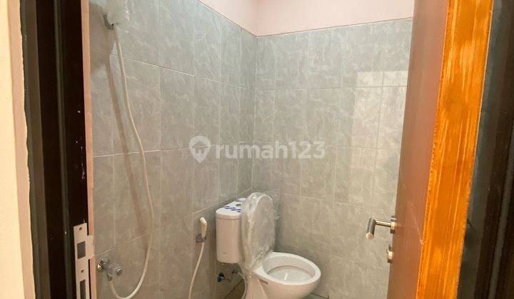 Rumah Cantik Masih Baru Di Lokasi Dalam Cluster Elite Perumahan Metland Cileungsi  2