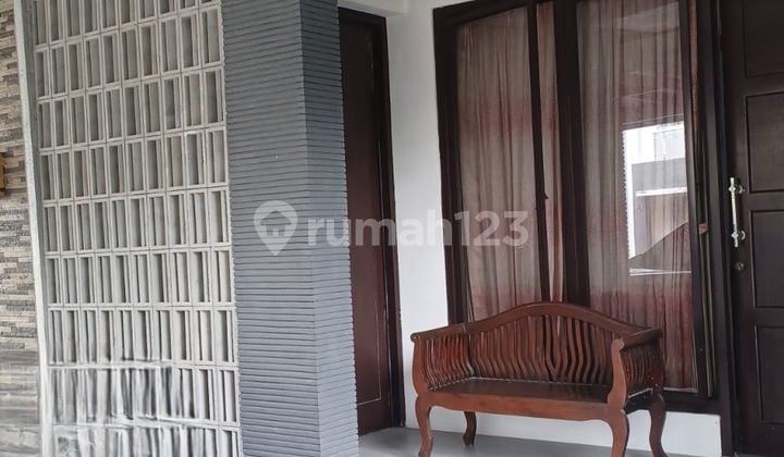 Rumah Cantik Rapi Siap Huni Didalam Cluster Elite Legenda Wisata Cibubur Rumah Cantik Rapi Siap Huni Didalam Cluster Elite Legenda Wisata Cibubur