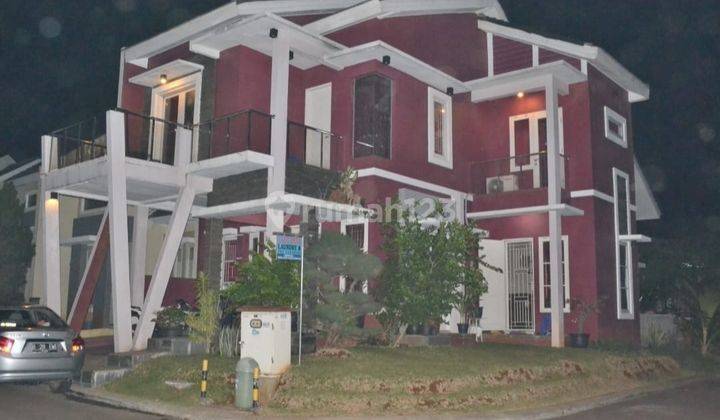 Rumah Cantik Posisi Hoek Didalam Cluster Elite Legenda Wisata Cibubur 2