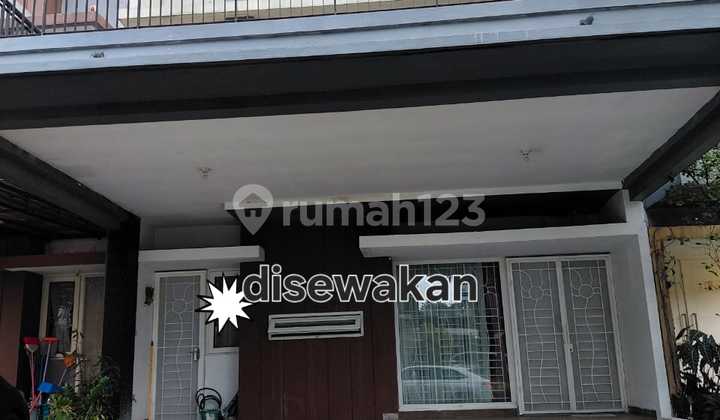 Rumah Cantik 2 Lantai Siap Huni Didalam Cluster Elite Perumahan Raffles Hills Cibubur