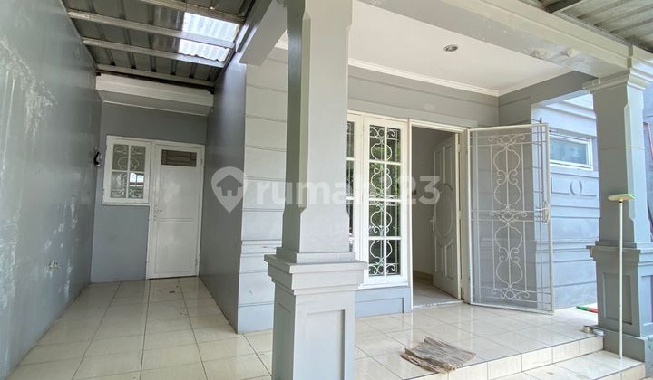 Rumah Cantik Rapi Siap Huni Didalam Cluster Elite Kota Wisata Cibubur 2