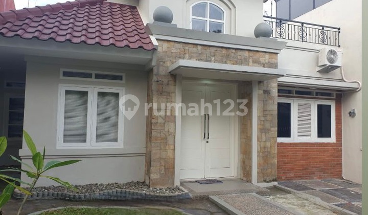 Rumah Rapi Cantik Siap Huni Didalam Cluster Elite Citragrand Cibubur