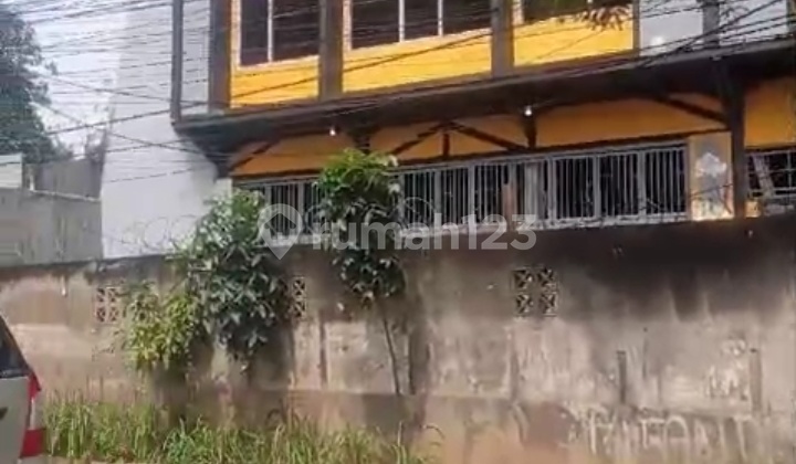 Gudang Baru Lokasi Pinggir Jalan Raya Cikeas Muat Kontainer Besar 1