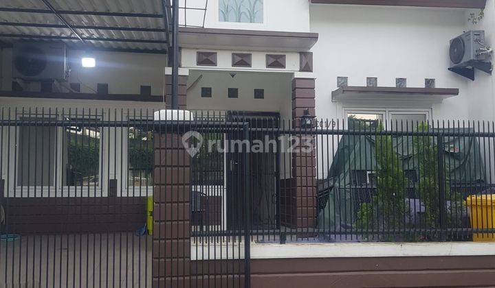 Rumah 2 Lantai Siap Huni Lokasi Hoek Didalam Cluster Elite Raffles Hills Cibubur 1