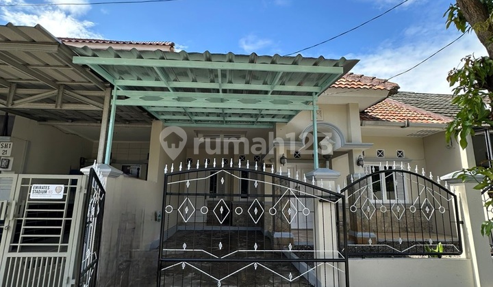 Beautiful Minimalist House Ready to Live In, Located Within Villa Nusa Indah 5 Cluster, Ciangsana, Cibubur Beautiful Minimalist House Ready to Live In, Located Within Villa Nusa Indah 5 Cluster, Ciangsana, Cibubur