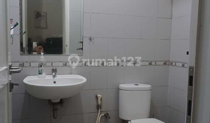 Rumah Cantik Rapi Siap Huni Didalam Cluster Elite Legenda Wisata Cibubur