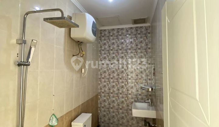 Rumah Cantik Seperti Baru Siap Huni Didalam Cluster Elite Kota Wisata Cibubur 2