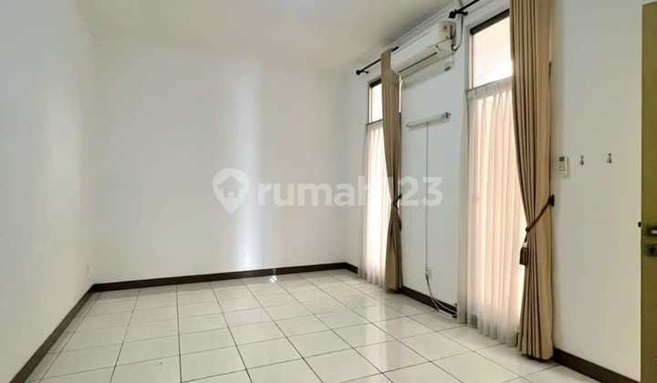 Rent Nice 2-Story House Tidy Comfortable in Kota Baru Parahyangan
