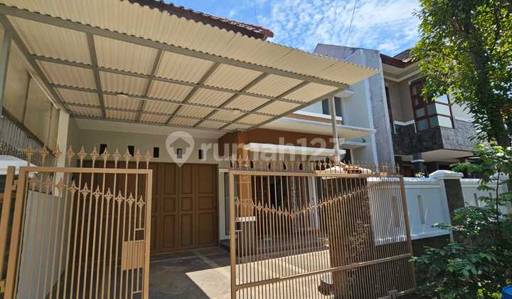 Rent a House in a Comfortable, Secure Cluster in Batununggal Indah Rent a House in a Comfortable, Secure Cluster in Batununggal Indah