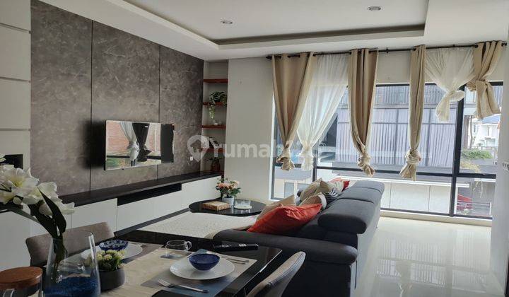 BAGUS BANGET WAJIB PUNYA RUMAH LUX FURNISHED SETRADUTA BDG 1