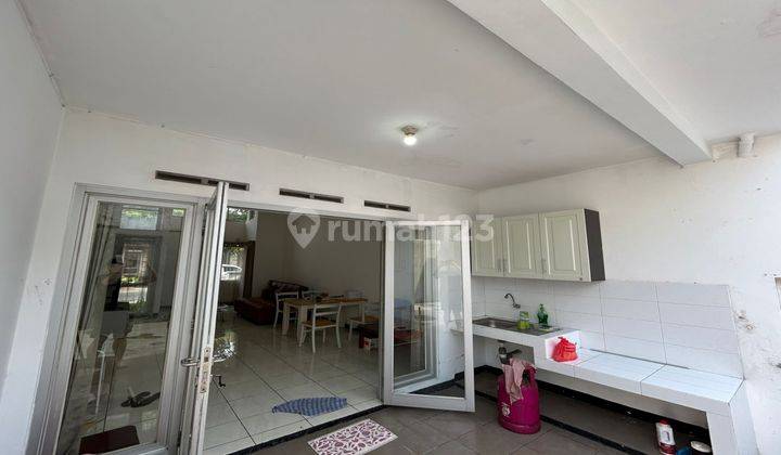 SEWA RUMAH SEMI FURNISHED LINGKUNGAN TENANG DI MAYANG KBP 2