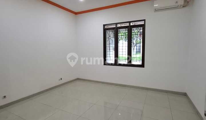 Sewa Rumah Nyaman Strategis Di Batununggal Indah 2