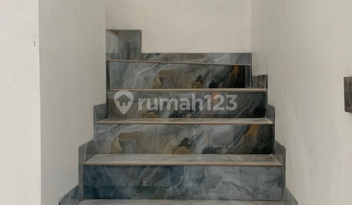 Rumah Masih Gress Cakep Banget Di Singgasana Pradana Bandung Rumah Masih Gress Cakep Banget Di Singgasana Pradana Bandung