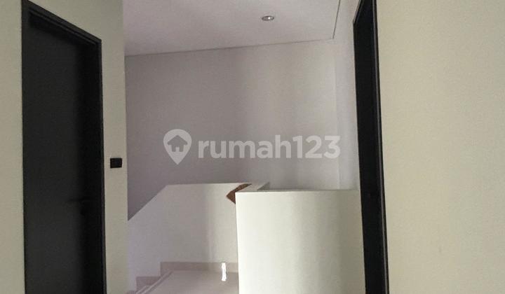 Sewa Rumah Semi Furnished Nyaman Di Genova Summarecon Bandung 2