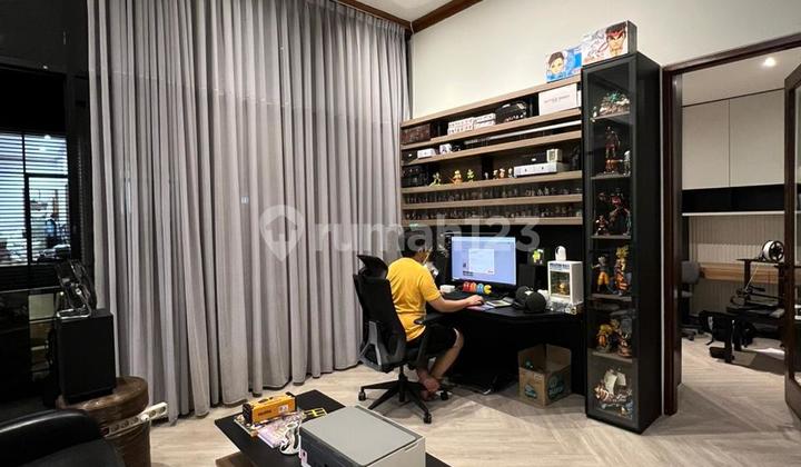 For Sale Luxurious Move-In Ready House Mainroad Location Setiabudi Bandung 2