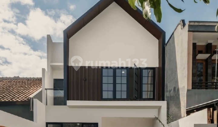For Sale New Tropical 2-Story House in Antapani Bandung