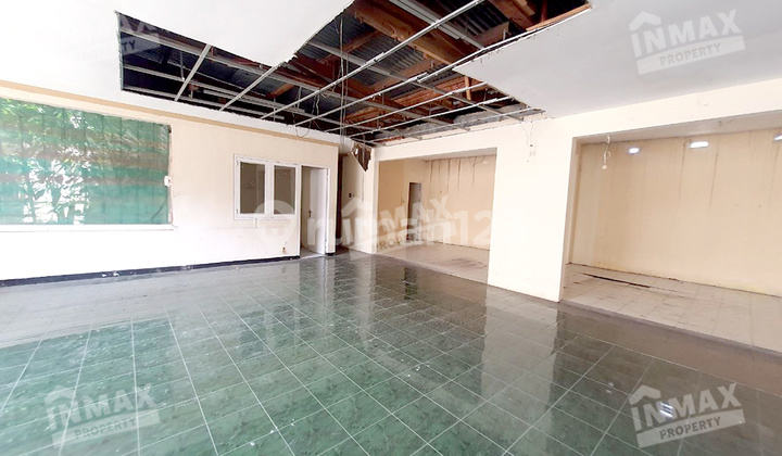 Rumah 3 Lantai Ruangan Loss bisa untuk Kantor/Resto/Tempat Ibadah 2