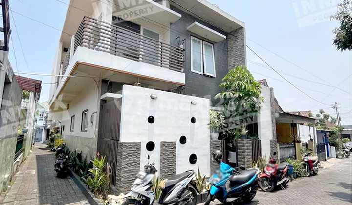 Two-Story Rental House Plus Furnished in Ikan-ikan Area Near Public Facilities