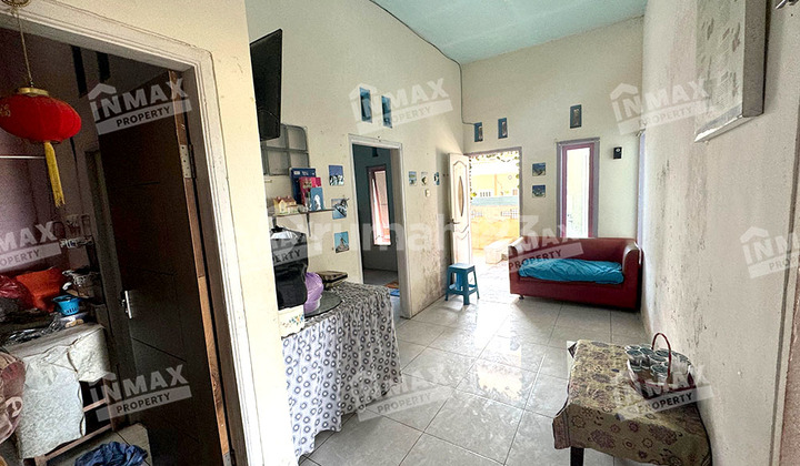 Minimalist 4-Bedroom Hook House in Puri Indah Batu, Near BNS 2