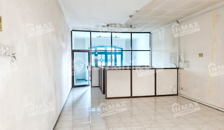 2-Story Shop House, Zero Frontage, Surabaya - Malang Main Road, Wide Row Road 2