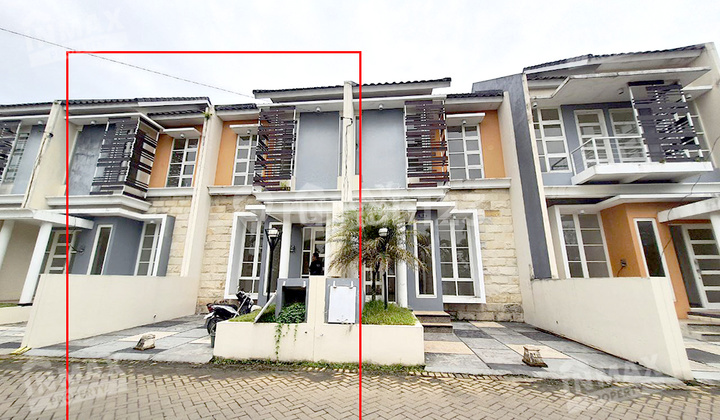 For Rent Ready-to-Occupy 2-Storey House Graha Mulia, Wide Road Row For Rent Ready-to-Occupy 2-Storey House Graha Mulia, Wide Road Row