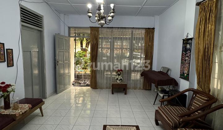 Dijual Rumah Besar Jl Gunung Merapi Makassar 2