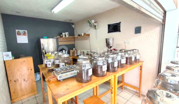 Dijual Dan Disewakan Kios Siap Usaha Di Pasar Segar Area Graha Raya 6